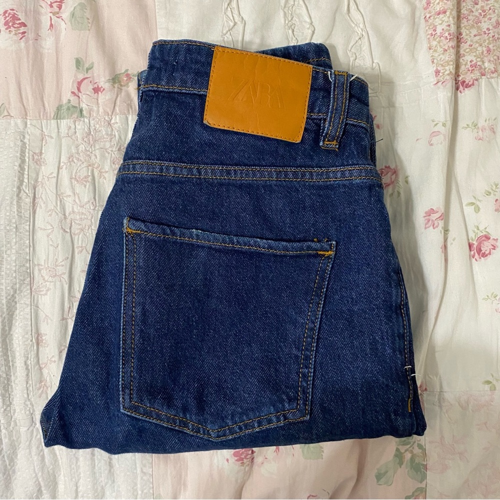 ZARA Dark-Wash Straight Leg